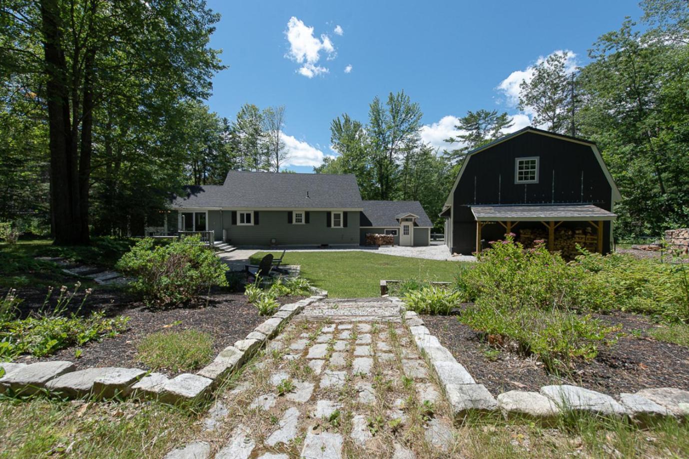 White Mountains Oasis - Firepit, Game Room, Bbq Thornton Exterior photo